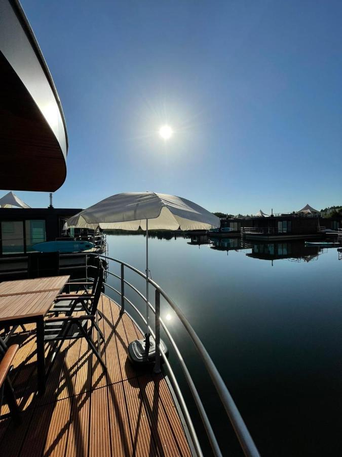 Hausboot Vroni Am Baerwaldersee Klitten Exteriör bild
